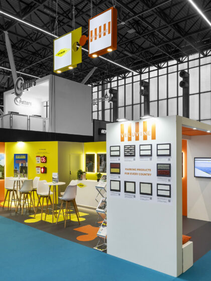 INTERTRAFFIC-AXIMUM VELUVINE-02 light